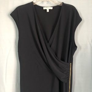 Chaus Sleeveless Blouse, Size Large, Navy Color